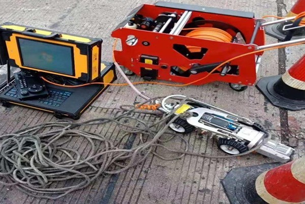 汉台CCTV管道检测机器人